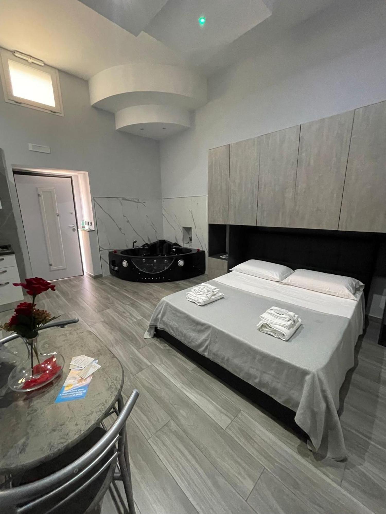 Giovi'S Apartments Castellammare di Stabia Kültér fotó